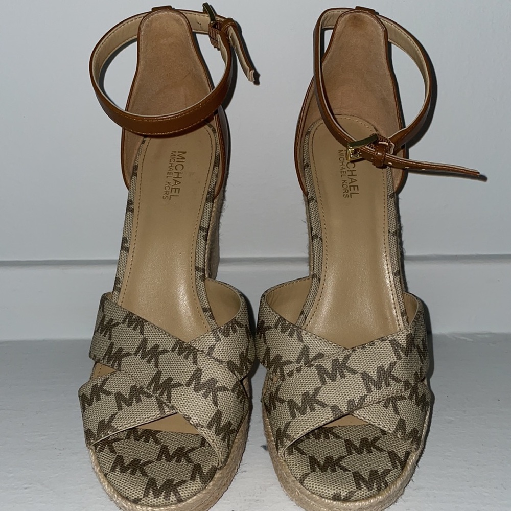 MK wedged heels - Picture 2 of 5